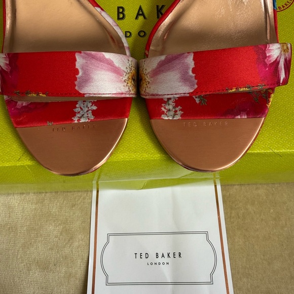 Ted Baker Rozie block heel sandal - Picture 9 of 13